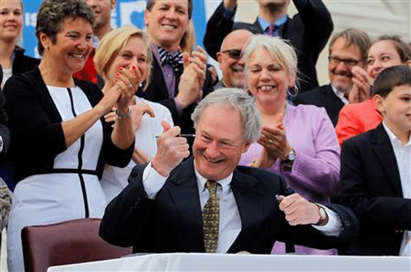 Rhode Island lawmakers pass gay marriage bill; governor to sign it